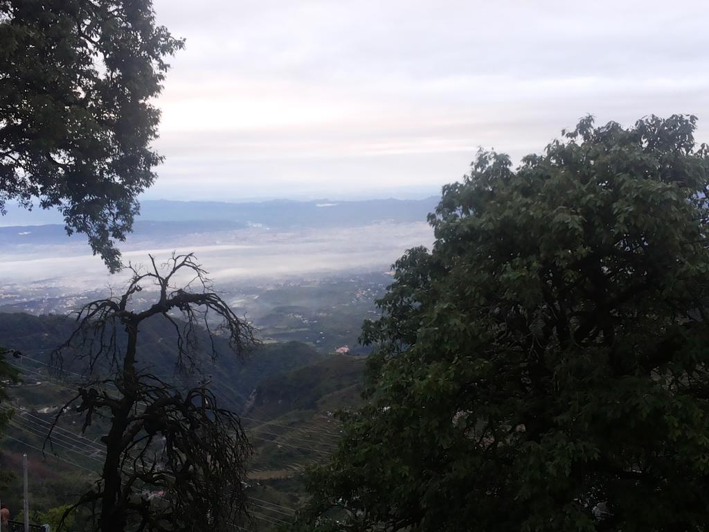 Valley View Hotel Mussoorie Exterior photo